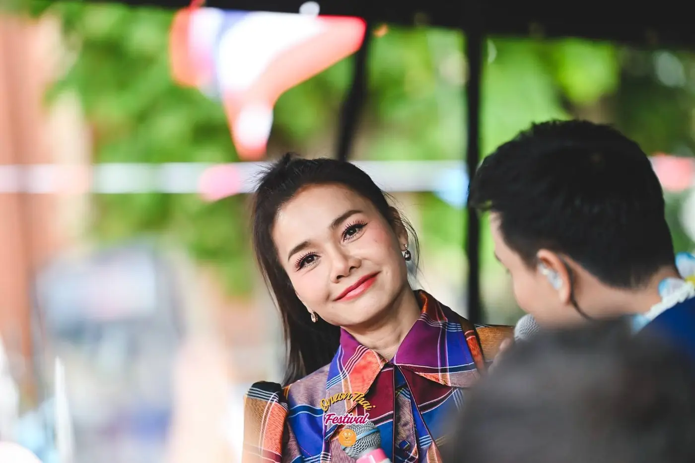 The two artists together &mdash; Onzon Thai Food & Drink Festival